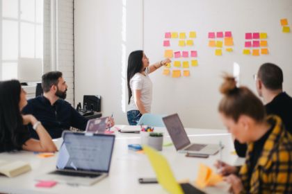 Formazione on-line per professionisti e imprese sull'utilizzo del portale SUAP Formazione on-line per professionisti e imprese sull'utilizzo del portale SUAP